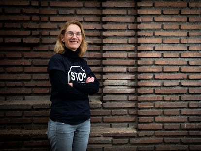 Mercedes Revuelta, activista por la vivienda, retratada en Madrid el pasado 20 de diciembre.