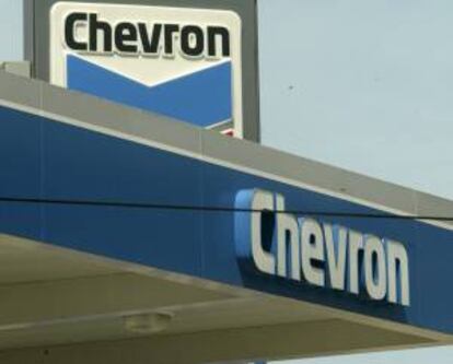 El juez Kaplan aseguró el pasado 4 de marzo que la sentencia de 2011 en Ecuador contra la petrolera se logró por una "conspiración" entre el abogado estadounidense Steven Donziger y el juez ecuatoriano Nicolás Zambrano para que fallara contra Chevron. FE/Archivo