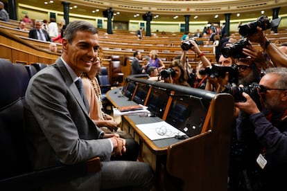 Pedro Sánchez, antes del comienzo de la primera sesión de control del nuevo período de sesiones en el Congreso de los Diputados.