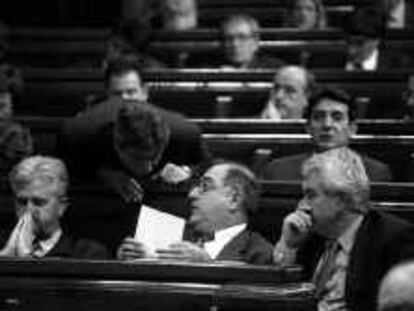 B 33917 - (12.4.2000) - Color - Parlament de Catalunya : Debate Presupuestos , Pasqual Maragall, Miquel Nadal - Foto : Tejederas -