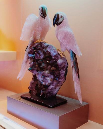 A quartz sculpture on display in one of the hotel’s hallways.