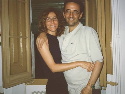 Carolina López y Roberto Bolaño, en una fotografía de 2002.