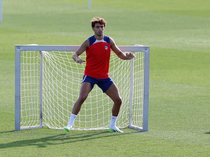 João Félix, durante un entrenamiento del Atlético de Madrid.