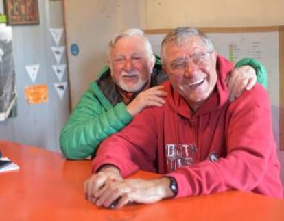 Javier Cacho y Christo Pimpirev, en la base antártica búlgara este año.