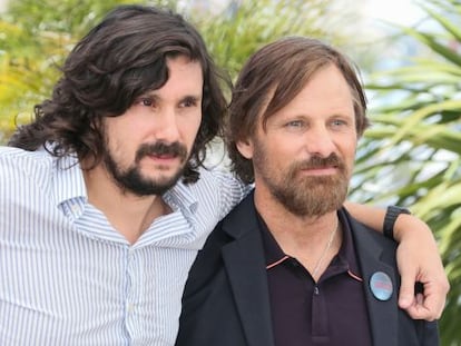 Lisandro Alonso junto a Viggo Mortensen, en Cannes. 