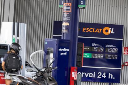 Gasolinera de Repsol en Sant Just Desvern (Barcelona), el miércoles.