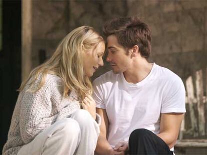 Gwyneth Paltrow y Jake Gyllenhaal, en un momento de <i>La verdad oculta</i>.