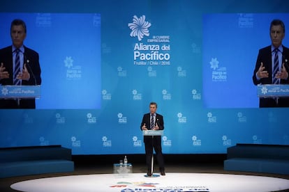 Mauricio Macri expone en la cumbre de la Alianza del Pacífico en Chile.