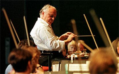 El director de orquesta Lorin Maazel, en el Festival de Peralada de 1999.