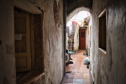 Hallway of the squatter house occupied, among other people, by the Algeciras attacker.