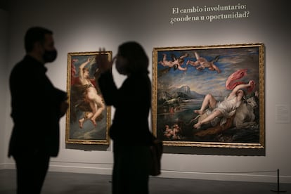 'El rapto de Ganimedes' y 'El rapto de Europa', las dos pintadas por Rubens, que se pueden ver en la exposición de CaixaForum.
