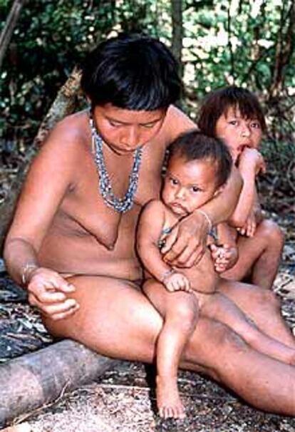 Indios hotis, en una imagen de la serie Nómadas.