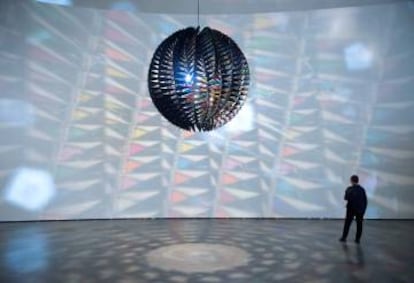 Una de las piezas de la exposición 'Olafur Eliasson: en la vida real'.