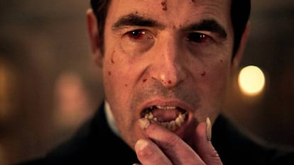 Claes Bang com Drácula na nova série de BBC e Netflix.