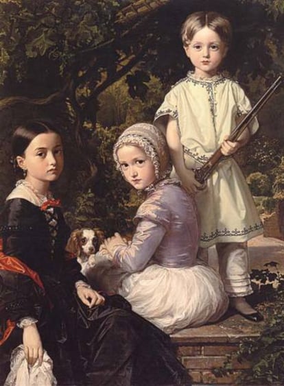 De izquierda a derecha, Luisa, Rosa y Raimundo de Madrazo.