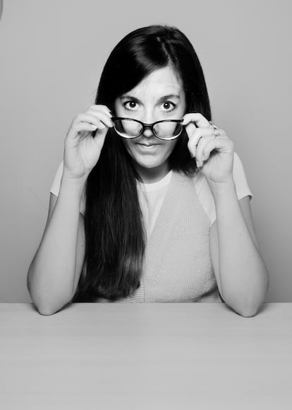 Retrato de la escritora Elena Armas fotografiada durante la última promoción de sus libros en EE UU.