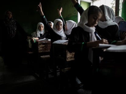 Un grupo de niñas en una escuela primaria de Kabul, el pasado mes de septiembre.