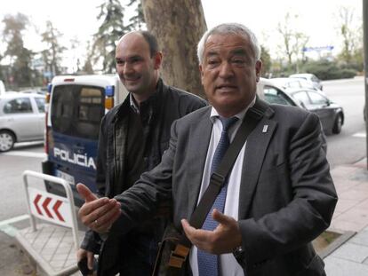 El presidente de Ausbanc, Luis Pineda, tras su detenci&oacute;n en abril.