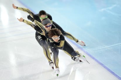 El equipo japonés de patinaje, durante un entrenamiento