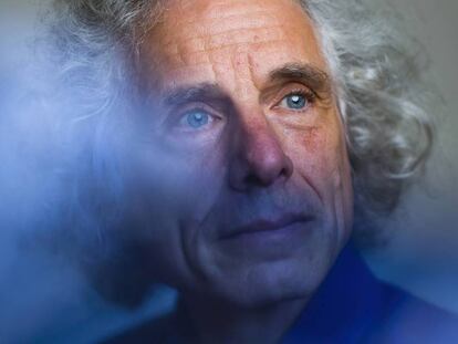 Steven Pinker: “Los populistas
están en el lado oscuro de la historia”