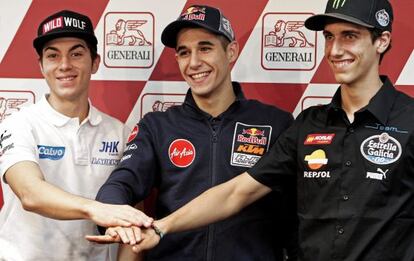 Maverick Viñales, Luis Salom, y Álex Rins