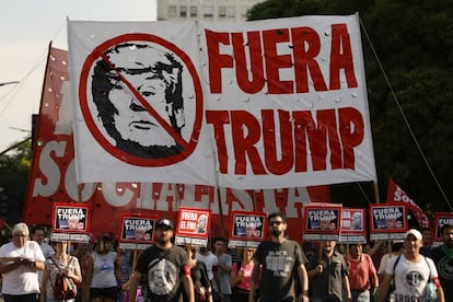 Trump, uno de los los líderes más repudiados en la marcha contra el G20 en Buenos Aires.