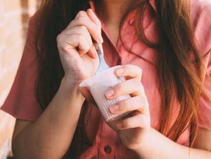 Si el yogur es un probiótico, ¿por qué no lo pone?