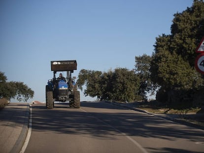 La autovía que une a Salamanca con Portugal y rompe la economía de Fuentes de Oñoro