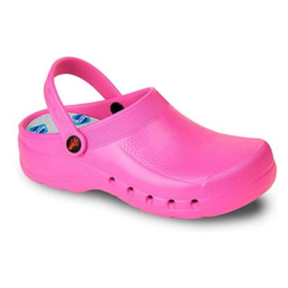 zuecos, zuecos mujer, zuecos sanitarios, zueco, zuecos crocs, con qué ropa usar zuecos, comprar zuecos, comprar zuecos mujer, enfermera zuecos, zuecos de madera, zuecos enfermero