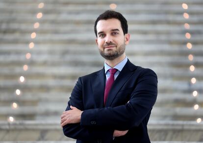 El oftalmólogo Enrique Alfonso Muñoz, esta semana en un congreso de la especialidad celebrado en Madrid.