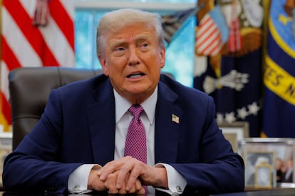 El presidente estadounidense, Donald Trump, este vierne en el Despacho Oval. 