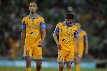 Los futbolistas de Tigres durante la final de la Copa Libertadores de 2015