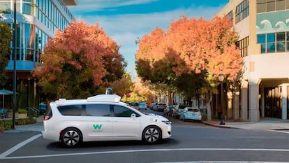 Waymo es el vehículo con el que Google prueba su tecnología de conducción autónoma.