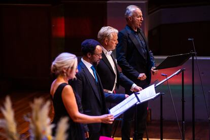 Susanne Elmark, Yosemeh Adjei, Markus Schäfer y Dietrich Henschel, los solistas vocales de la 'Pasión de Utrecht' estrenada el pasado miércoles en el Vredenburg de Utrecht.