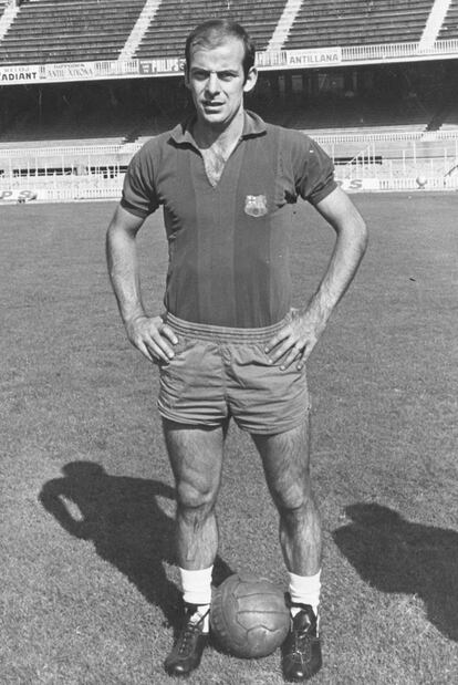 Pereda, posando con la camiseta del FC Barcelona, en los sesenta.