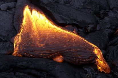 The magma of volcanoes comes from the center of the Earth.