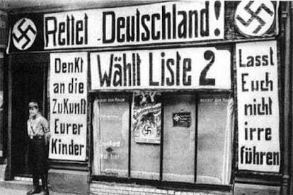 Propaganda electoral de los nazis a finales de los años veinte. Fotografía de 'El mundo transformado'.