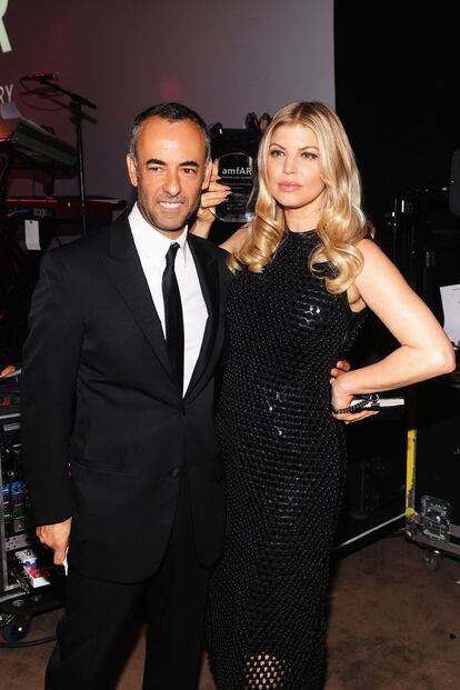 Fergie y Francisco Costa fueron dos de los asistentes a la gala amfAR contra el sida en Nueva York.