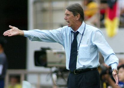 Cesare Maldini, durante el Mundial de 2002.