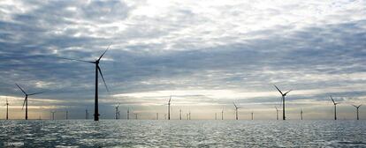 La estabilidad de las turbinas en el mar, como estas de Vattenfall, es uno de los principales campos de investigación.