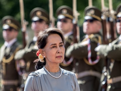 Aung San Suu Kyi, en 2019 en Praga.