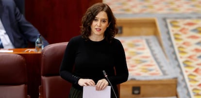 La presidenta de la Comunidad de Madrid, Isabel Díaz Ayuso, en el pleno de la Asamblea de Madrid este jueves.