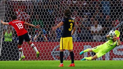 Oblak detiene el lanzamiento de Guardado