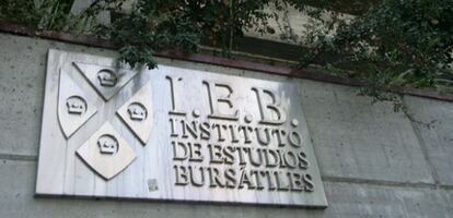 Sede del Instituto de Estudios Burs&aacute;tiles.