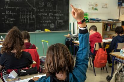 Estudiantes en un instituto público de Valencia.