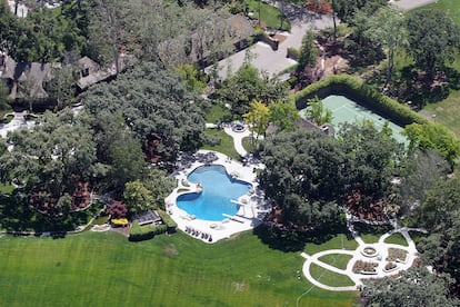 La finca de Neverland cuenta con 1.100 hectáreas de terreno.