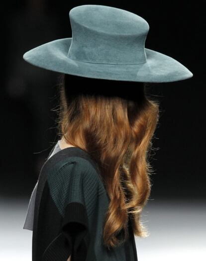El ecuador de la Semana de la Moda de Madrid  ha abierto hoy con los con los dise&ntilde;os de Ion Fiz. 