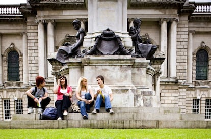 Alrededor de 1.700 españoles estudian en 'colleges' británicos.