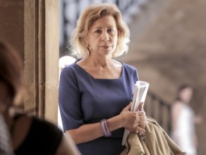 Mar&iacute;a Antonia Munar, en el Tribunal Superior de Justicia de Baleares, en julio de 2013, antes de ir a prisi&oacute;n. 