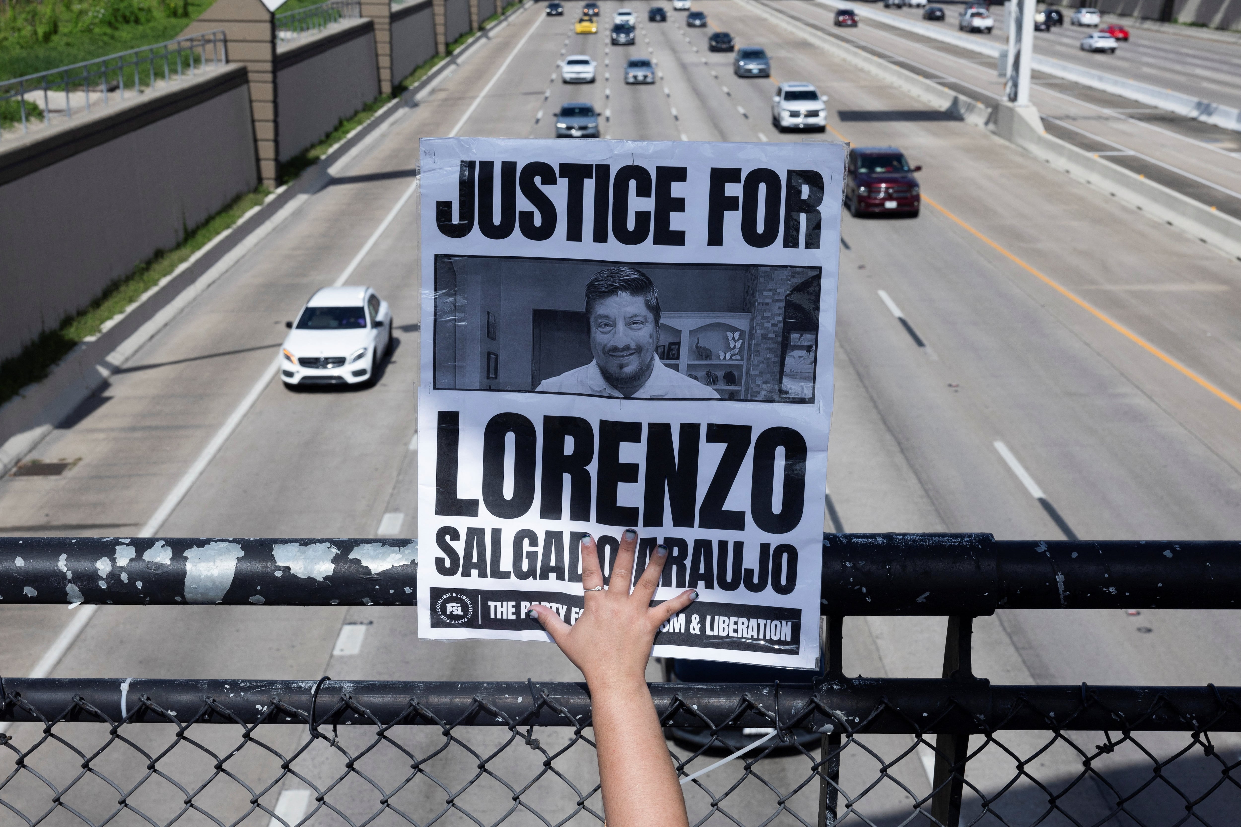 El Gobierno de Trump pide dejar en detención migratoria a uno de los testigos de la muerte de Lorenzo Salgado